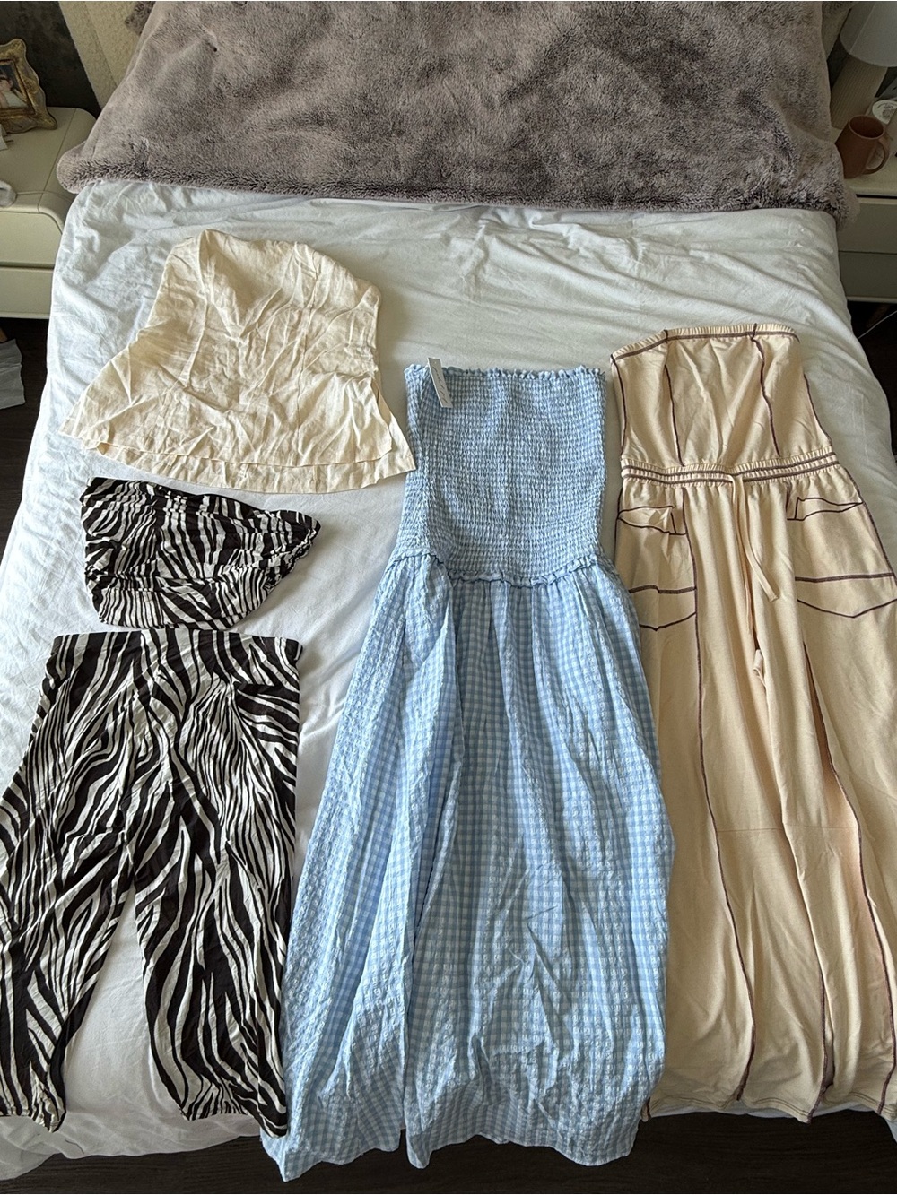 Clothing Bundle Size L ft. Naked Wardrobe Set